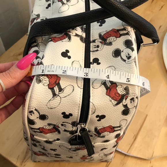 Disney Primark Mickey Mouse Weekender Bag - Picture 12 of 15
